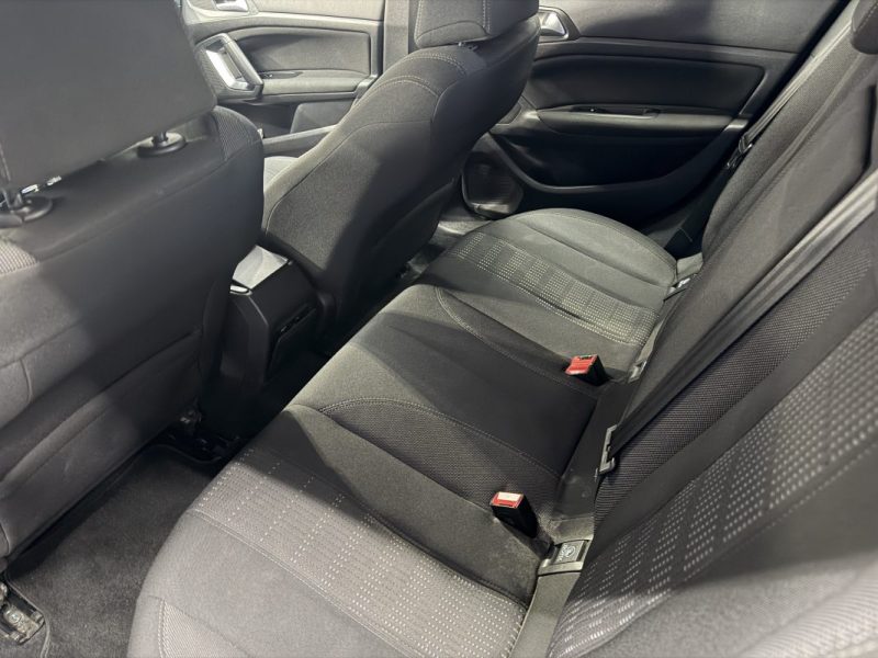 Peugeot 308 II 1.6 BlueHDi 120ch Féline S&S | Kit distribution OK | Radars | Phares LED