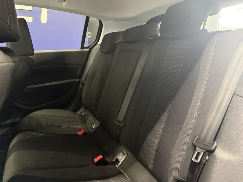 Peugeot 308 II 1.6 BlueHDi 120ch Féline S&S | Kit distribution OK | Radars | Phares LED