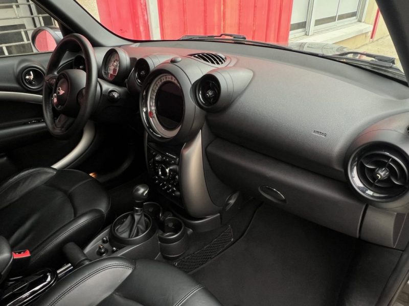 MINI COUNTRYMAN 2.0L COOPER D PACK CHILI 112CH BVA 