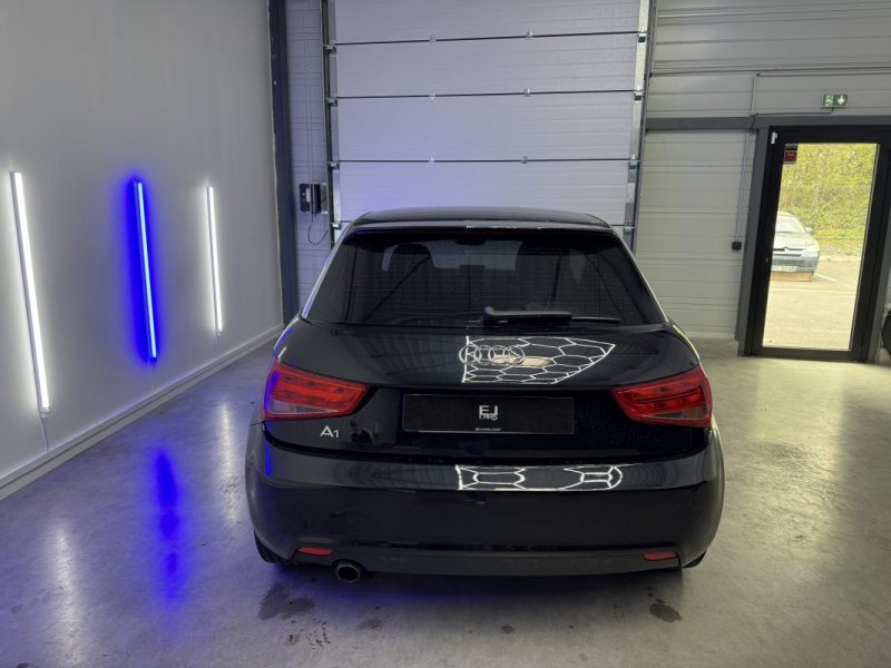 Audi A1 1.2 TFSI 86CH AMBITION - GARANTIE 12 MOIS - Chaine distribution neuve