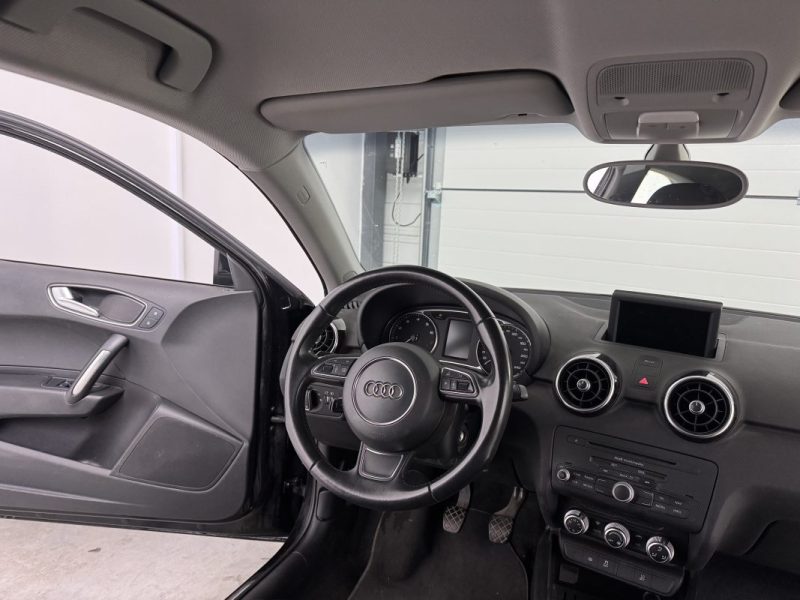 Audi A1 1.2 TFSI 86CH AMBITION - GARANTIE 12 MOIS - Chaine distribution neuve