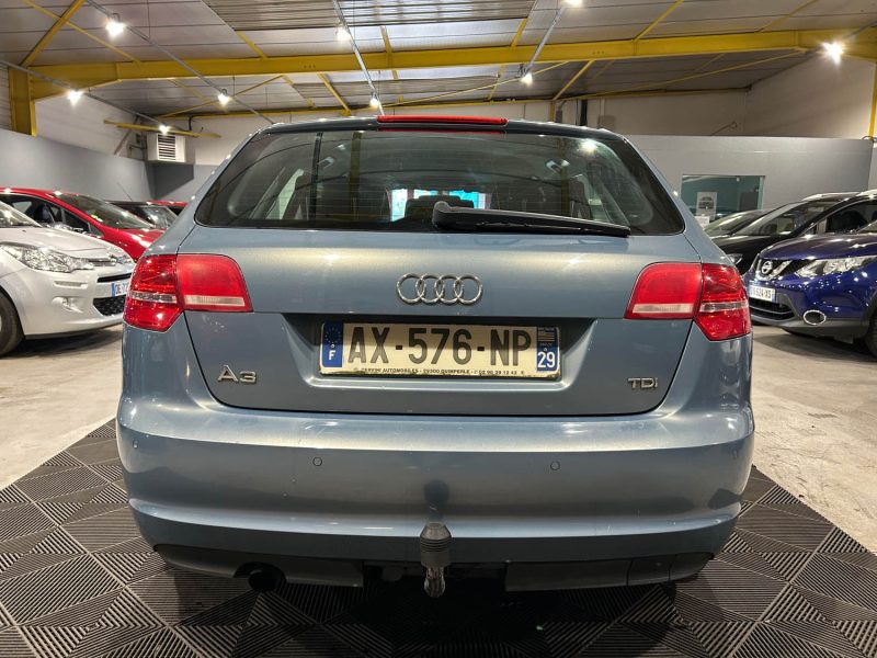 AUDI A3 1.6 TDI 105CH