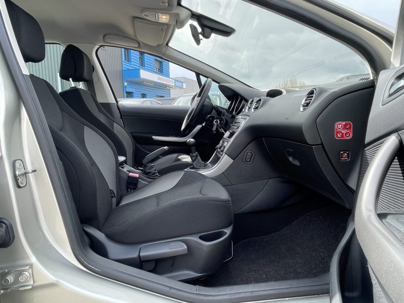 Peugeot 308 1.6 HDi 90ch Pack Confort 55000 kms