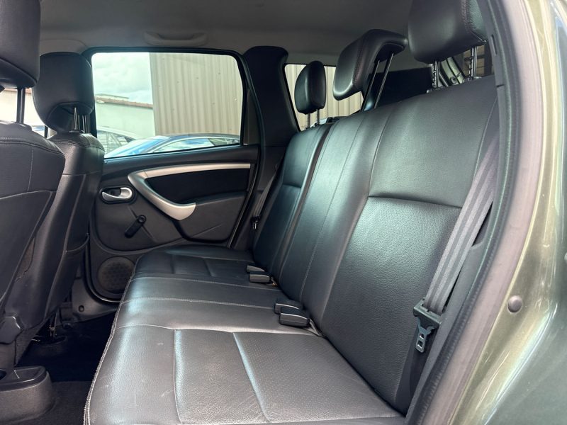 DACIA  DUSTER 1.5 DCI 110 PRESTIGE 4X4 