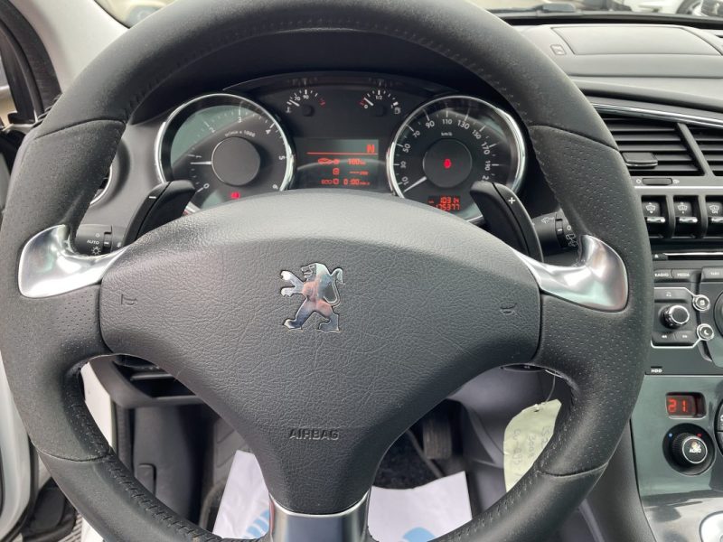 PEUGEOT 3008 1.6 E-HDI115CV  FÉLINE BMP6  GARANTIE 3/12 MOIS 2013