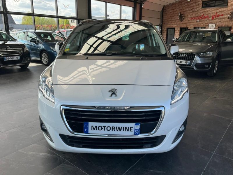 🔹 Peugeot 5008 1.6 Bluehdi 120 Ch - 7 Places📊 Affichage tête haute🛡️ Garantie 6 mois