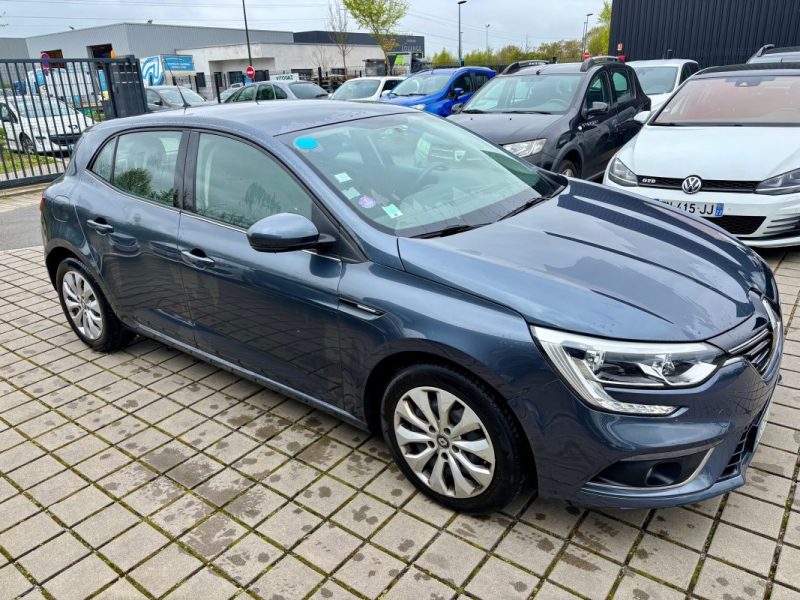 Renault Megane IV 2018 1.2 100ch Energy Buisness