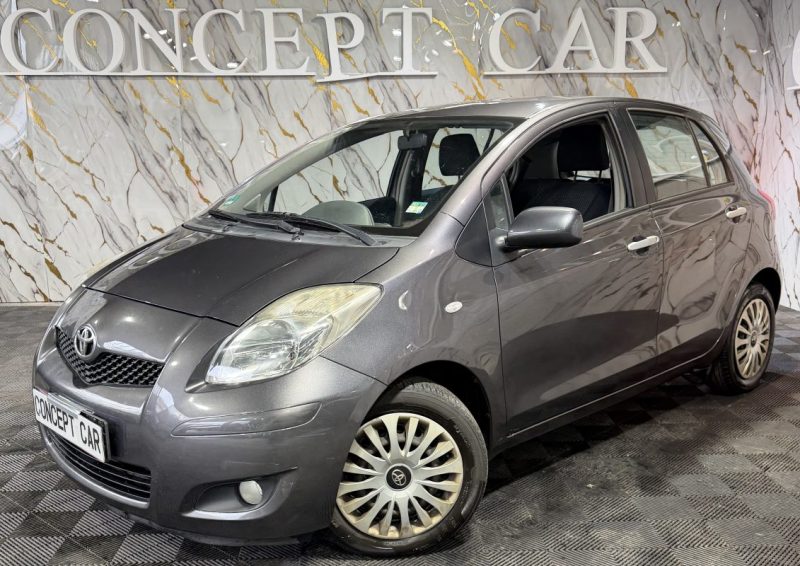 TOYOTA YARIS 1,33 DUAL VVT-I LIFE 2010 - 70 040Kms - Premier Main - Parfait Etat - SUIVIT TOYOTA