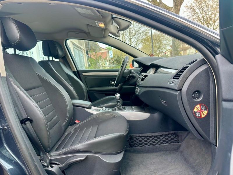 RENAULT LAGUNA 1.5 DCI 110 ZEN *1ERE MAIN* 