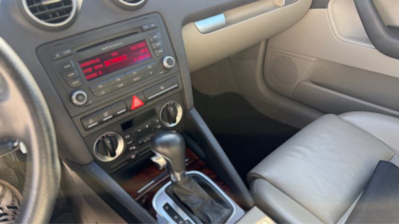 AUDI A3 2.0 TDI 140 AMBITION LUXE  S TRONIC 2007