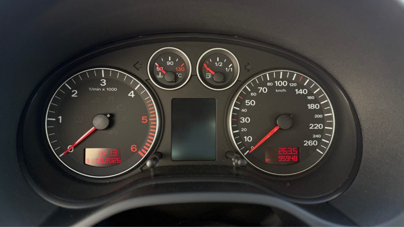 AUDI A3 2.0 TDI 140 AMBITION LUXE  S TRONIC 2007