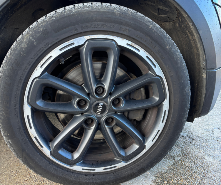 MINI COUNTRYMAN ONE D 90CH CHILI + 2016
