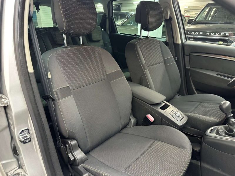 RENAULT SCENICIII GRAND 1.5 DCI 48350KMS  7 PLACES