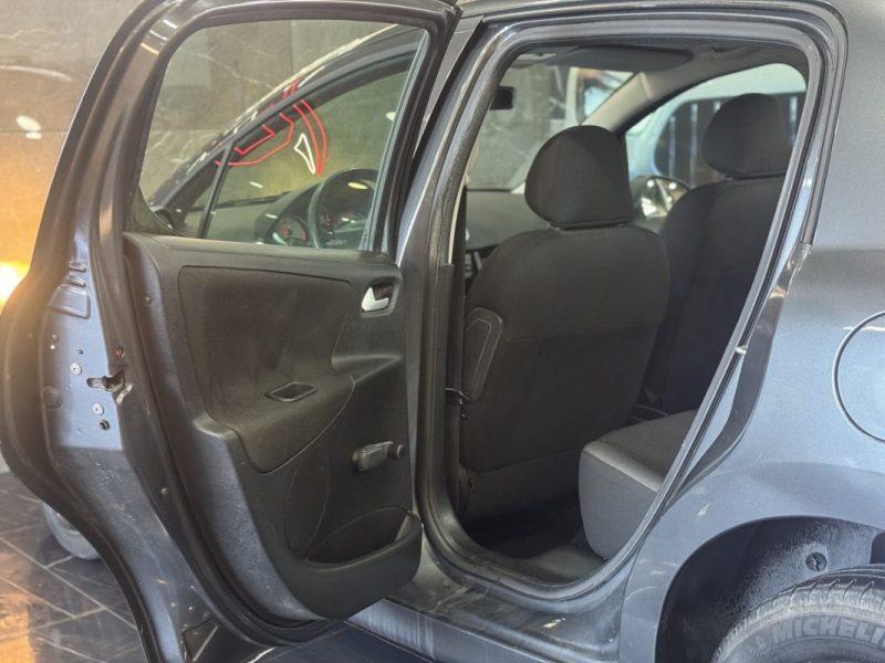PEUGEOT 207 303 2011