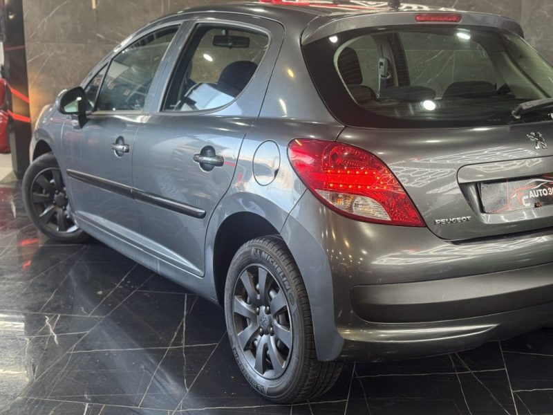 PEUGEOT 207 303 2011