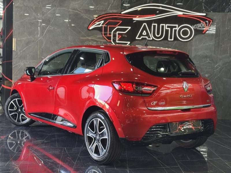 RENAULT CLIO IV 1.5 DCI 90 ZEN EDC 2012