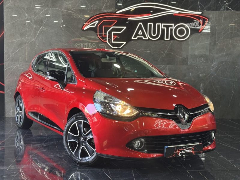 RENAULT CLIO IV 1.5 DCI 90 ZEN EDC 2012