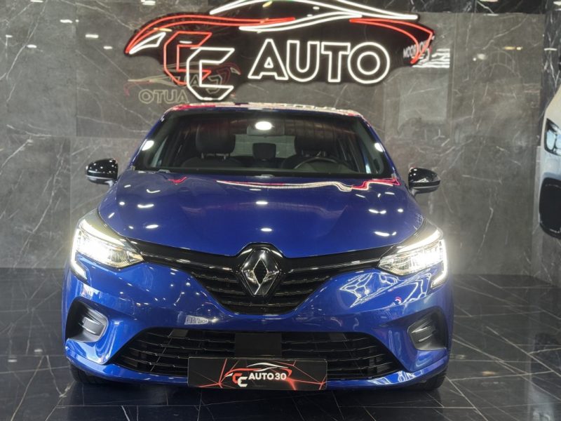 RENAULT CLIO 5 1.6 E-TECH FULL HYBRID 145CH EQUILIBRE 2022