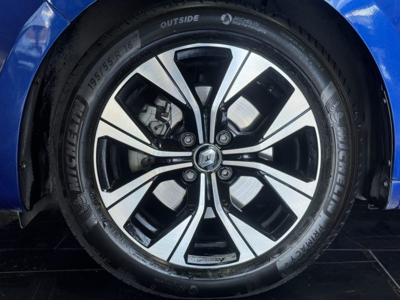 RENAULT CLIO 5 1.6 E-TECH FULL HYBRID 145CH EQUILIBRE 2022