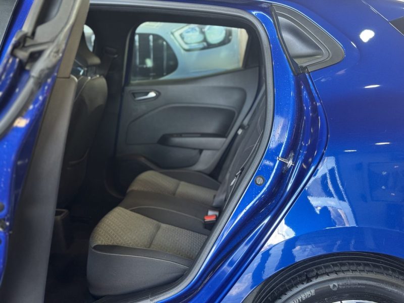 RENAULT CLIO 5 1.6 E-TECH FULL HYBRID 145CH EQUILIBRE 2022