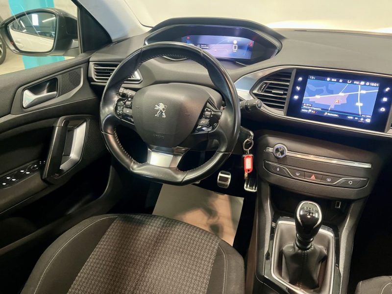 PEUGEOT 308 II 1.5 BlueHDI 130ch S&S BVM6 Active Business 