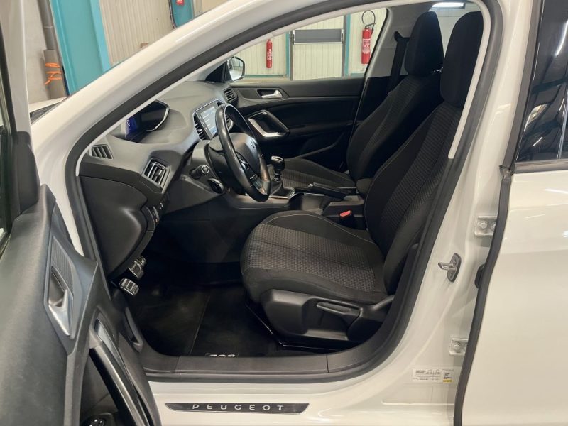 PEUGEOT 308 II 1.5 BlueHDI 130ch S&S BVM6 Active Business 