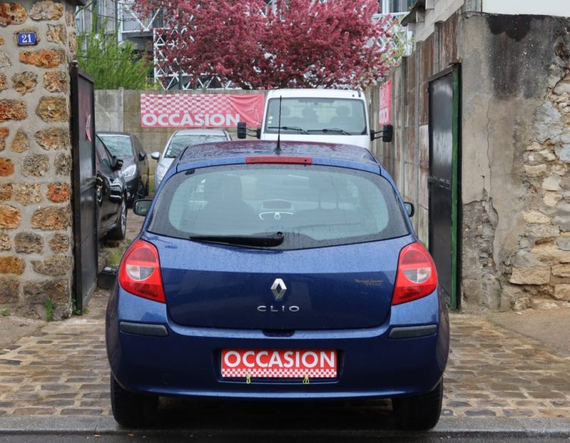 RENAULT CLIO III DYNAMIQUE 1.6 16V 2006