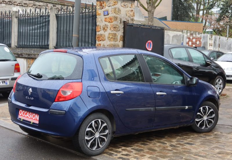 RENAULT CLIO III DYNAMIQUE 1.6 16V 2006