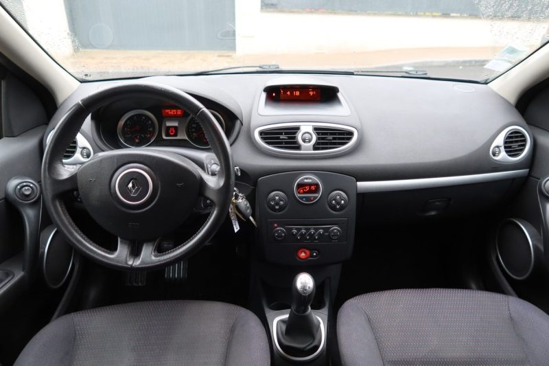 RENAULT CLIO III DYNAMIQUE 1.6 16V 2006
