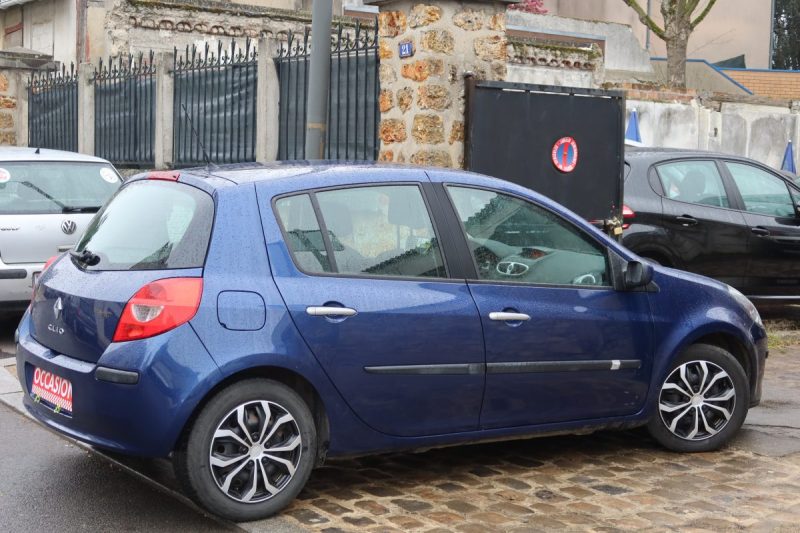RENAULT CLIO III DYNAMIQUE 1.6 16V 2006