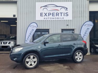 TOYOTA RAv4 EXECUTIVE 2.2  D-CAT 177CV 