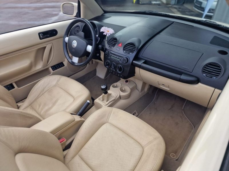 VOLKSWAGEN NEW BEETLE 1.6 HIGHLINE 102CV