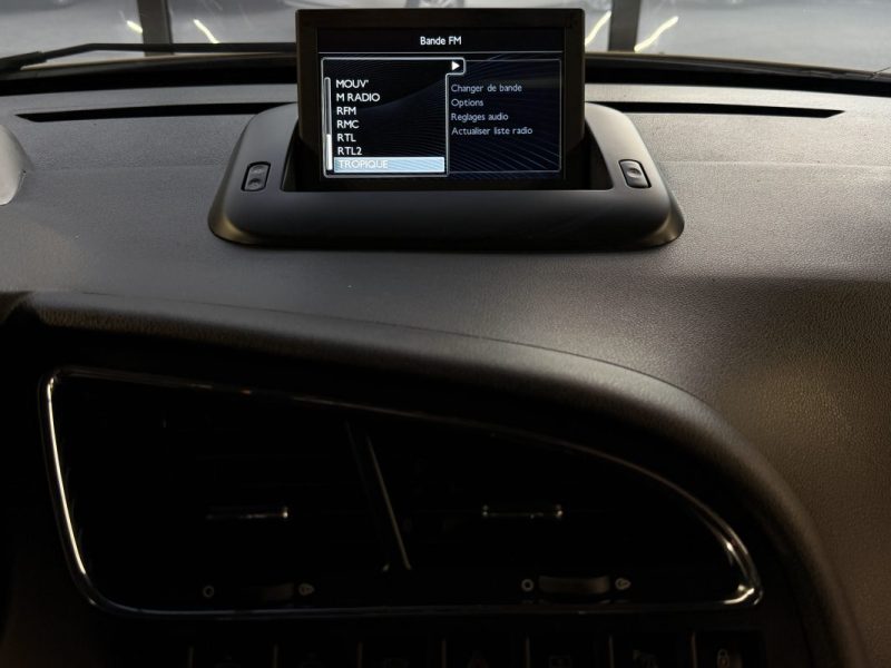 PEUGEOT 3008 PHASE 2 ALLURE 1.2 130 Cv GPS TOIT PANORAMIQUE BVM6 CRIT AIR 1 - GARANTIE 1 AN