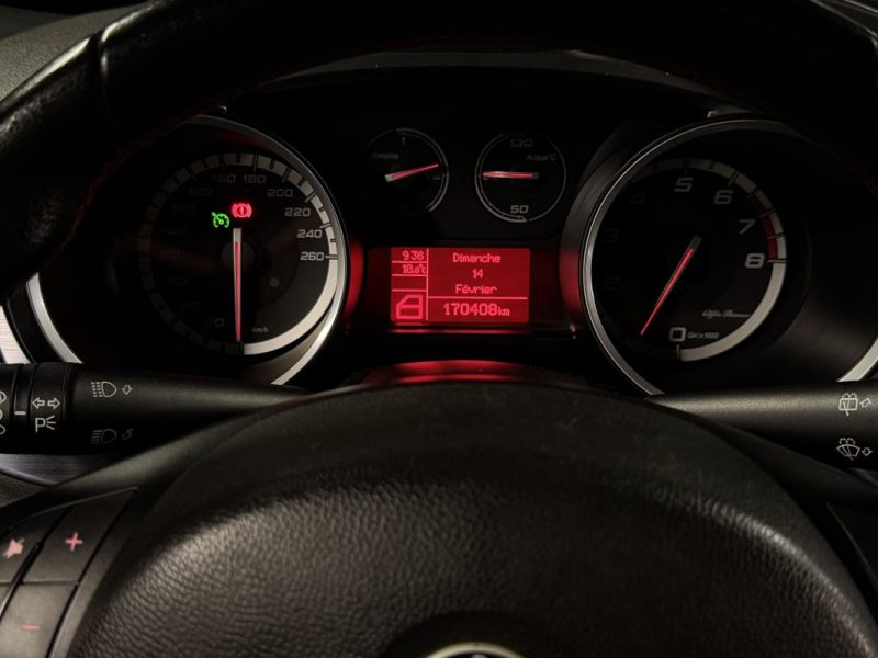 ALFA ROMEO GIULIETTA 1.4 TURBO MULTIAIR  170 Cv INTERIEUR CUIR GPS MODE SPORT BVM6 - GARANTIE 1 AN