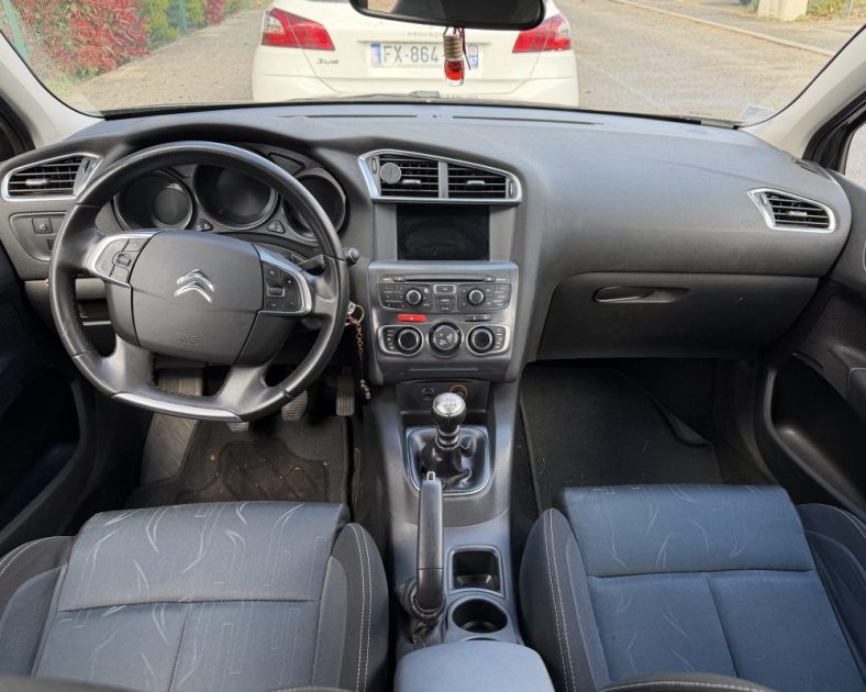 CITROËN C4 115ch 2015 • 5 Places • Diesel • SUIVI COMPLET