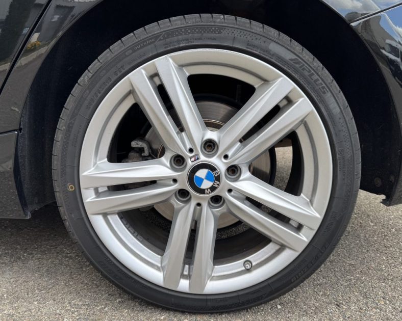 BMW SERIE 1 Sport 184ch 2017 • 110 000 km • Boîte Manuelle • Entretient complet