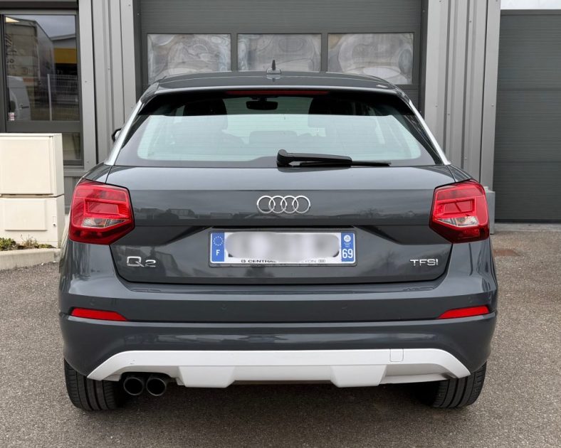 Audi Q2 1.4 TFSI - 150ch - BUSINESS LINE - Toit Panoramique BVM6 - Gris Nano Nacré