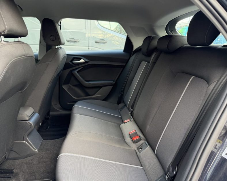 Audi A1 SPORTBACK 30 TFSI Advanced - 116ch  – BVM6 – SUIVI AUDI