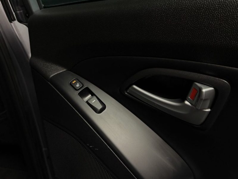 HYUNDAI IX35 PHASE 2 PREMIUM LIMITED 1.7 CRDI 135 Cv TOIT OUVRANT CUIR GPS 34 100 Km - GARANTIE 1 AN