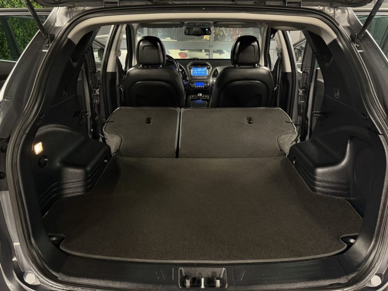 HYUNDAI IX35 PHASE 2 PREMIUM LIMITED 1.7 CRDI 135 Cv TOIT OUVRANT CUIR GPS 34 100 Km - GARANTIE 1 AN