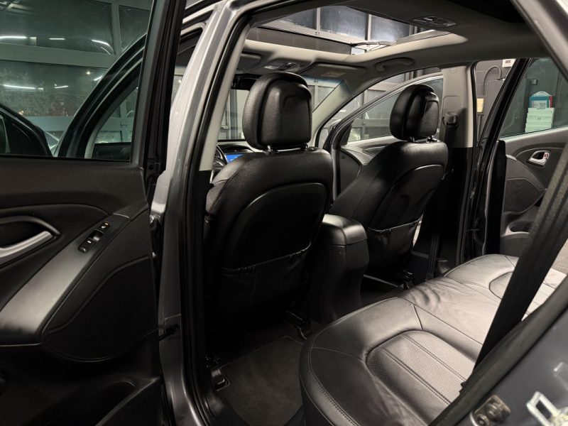 HYUNDAI IX35 PHASE 2 PREMIUM LIMITED 1.7 CRDI 135 Cv TOIT OUVRANT CUIR GPS 34 100 Km - GARANTIE 1 AN