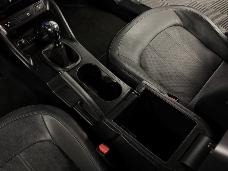 HYUNDAI IX35 PHASE 2 PREMIUM LIMITED 1.7 CRDI 135 Cv TOIT OUVRANT CUIR GPS 34 100 Km - GARANTIE 1 AN