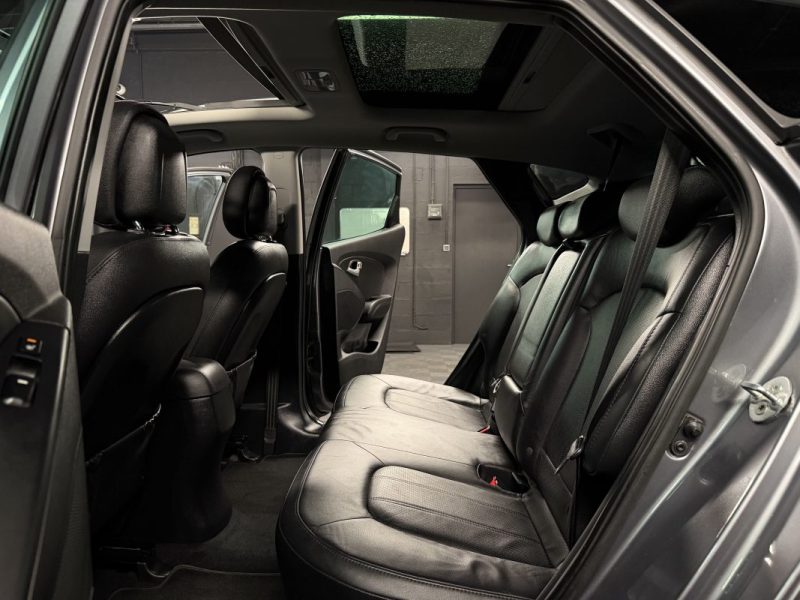 HYUNDAI IX35 PHASE 2 PREMIUM LIMITED 1.7 CRDI 135 Cv TOIT OUVRANT CUIR GPS 34 100 Km - GARANTIE 1 AN