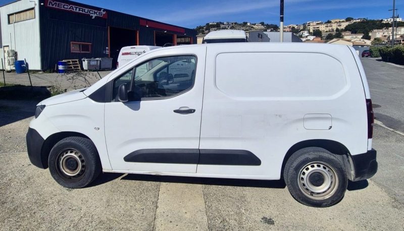 PEUGEOT PARTNER 1.5 BLUEHDI S&S PRO STANDARD 100CH 