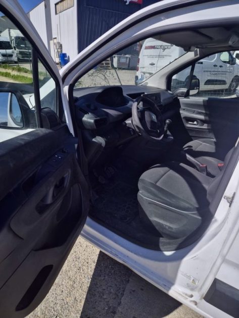 PEUGEOT PARTNER 1.5 BLUEHDI S&S PRO STANDARD 100CH 