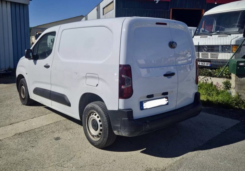 PEUGEOT PARTNER 1.5 BLUEHDI S&S PRO STANDARD 100CH 