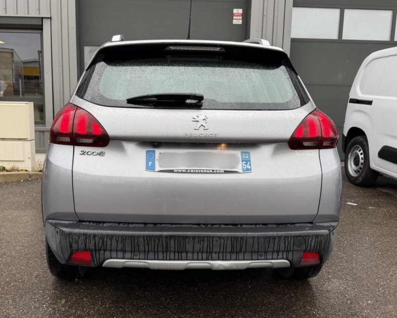 Peugeot 2008 ALLURE - 110ch  – BVM5 – Gris Clair