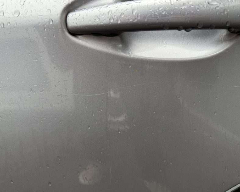 Peugeot 2008 ALLURE - 110ch  – BVM5 – Gris Clair