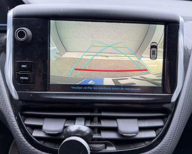 Peugeot 2008 ALLURE - 110ch  – BVM5 – Gris Clair