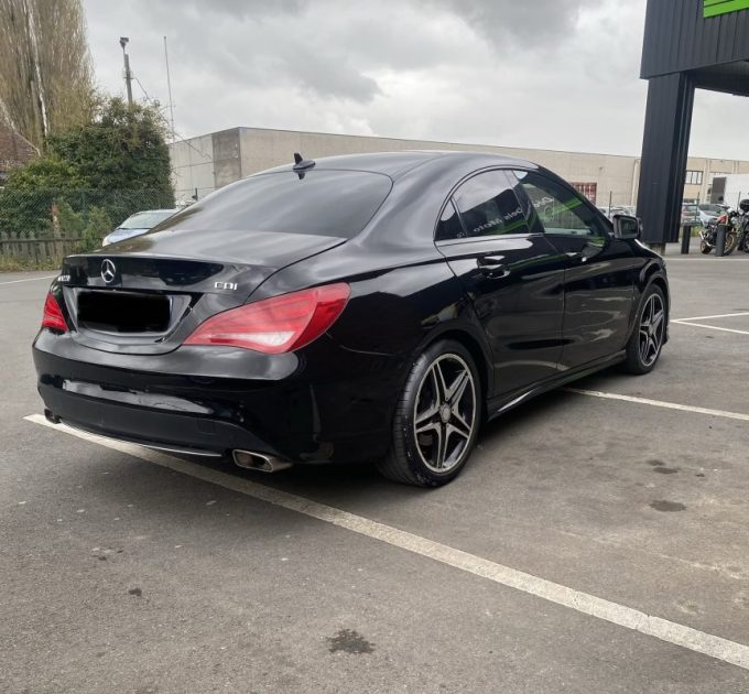 MERCEDES CLASSE CLA 220 CDI  PACK AMG 2013